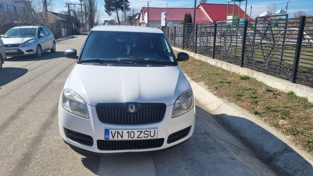 Skoda Fabia 2 benzina 1.2 km 180mii an 2009
