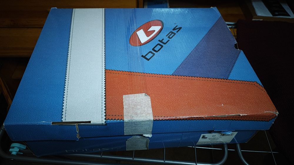 Коньки хоккейные 43 размер