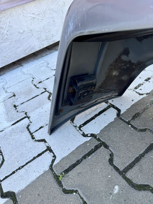 Bara fata completa cu tot cu bandou mijloc mercedes w124 non facelift fara ac