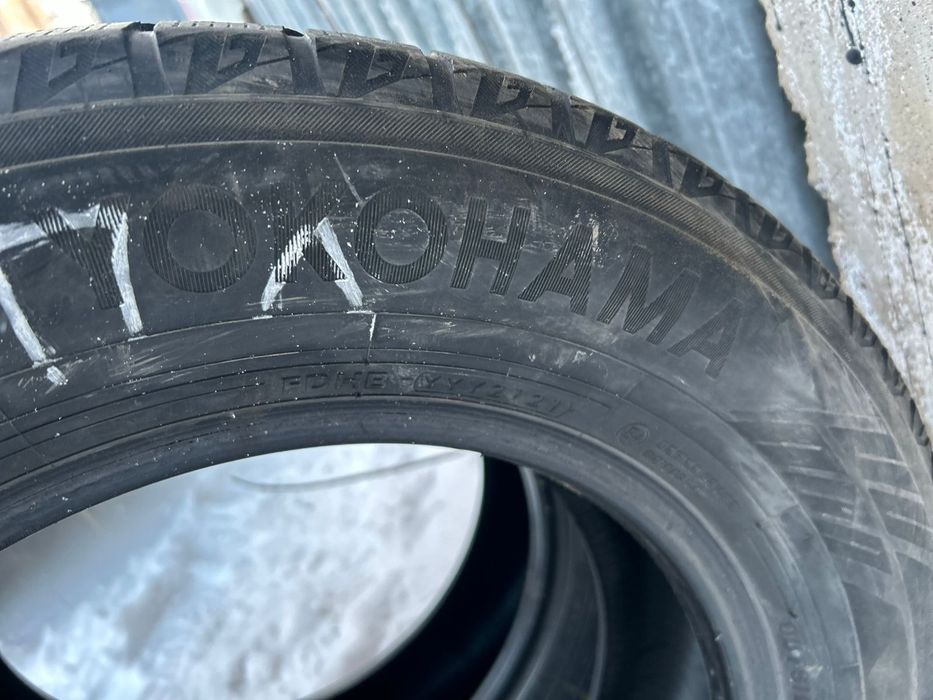 Автошина для машины