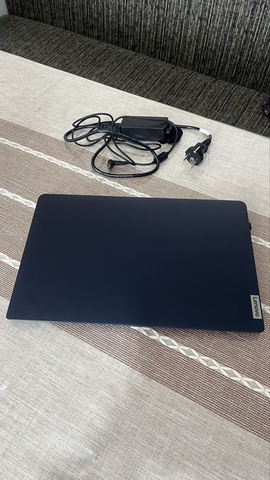 Lenovo ноутбук 8/256 SSD