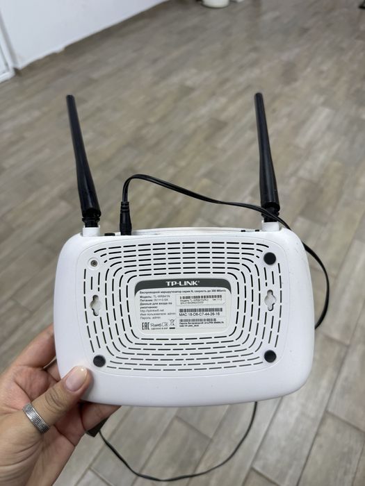 продам маршрутизатор (роутер) tp-link TL-WR841N