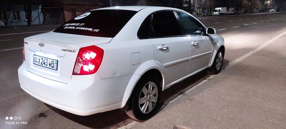 LACETTI 2010 1.8 Белый