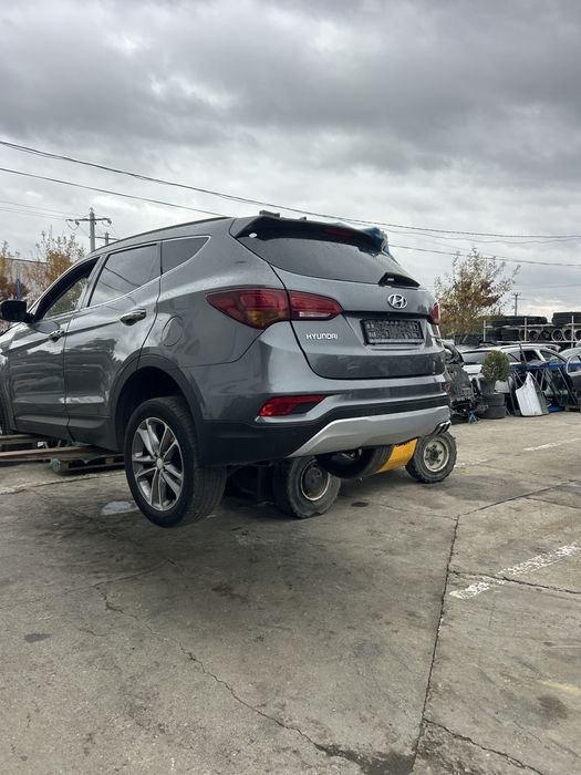 Fuzetă stânga spate Hyundai Santa Fe 2.2 Crdi 2016