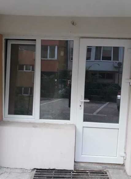 Дава се под наем Едностаен апартамент в Бургас, Център - 20 кв.м за 50 € - Снимка #3