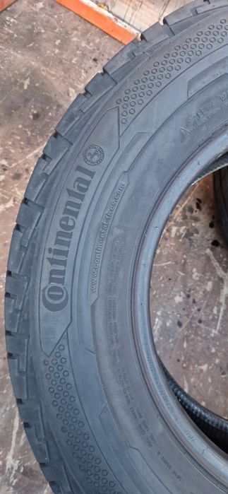 2 Anvelope Continental 215 70 R15C de vara