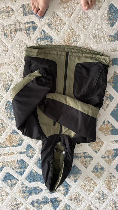 Продам куртки мальчикам по 7000