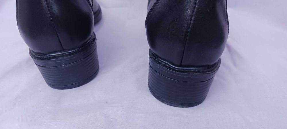 Кожени нови български ботуши