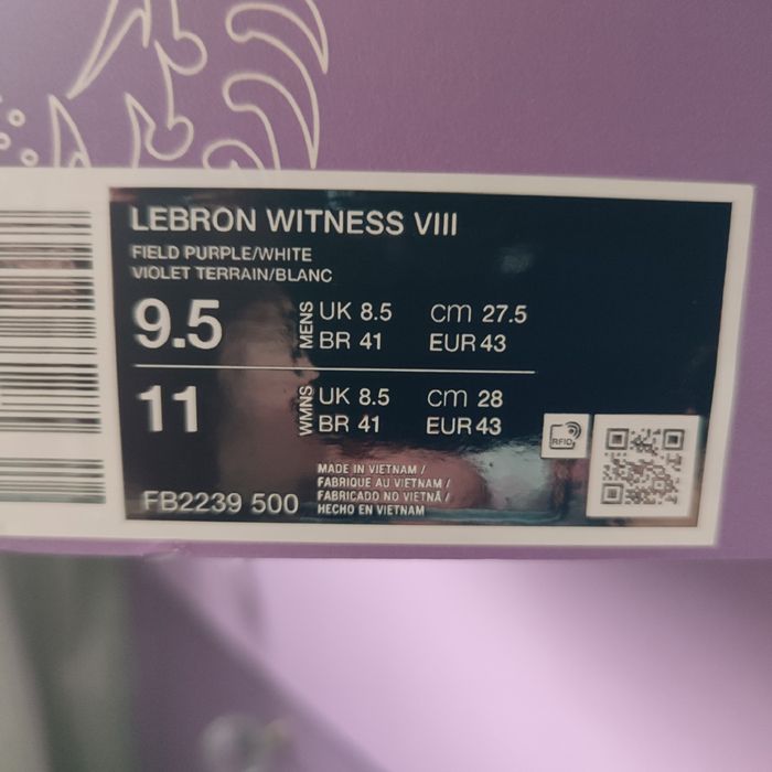 Nike lebron witness 8