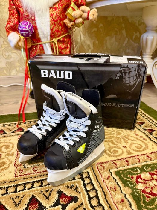 Хоккейные коньки Baud р 29