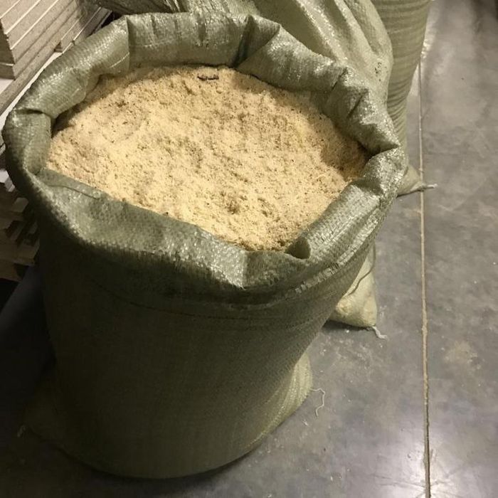 Продам опилки в мешках