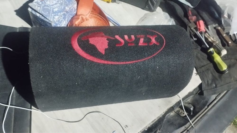 Сабвуфер , авто колонка