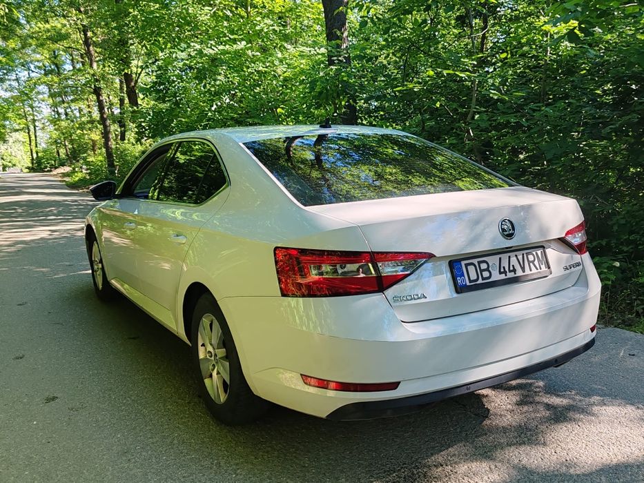 Skoda Superb 2016