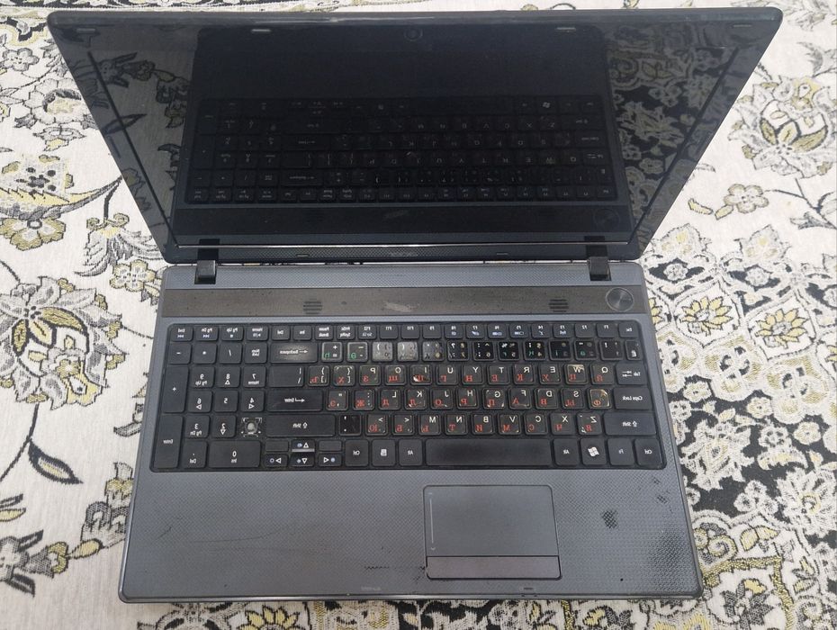 Ноутбук Acer Aspire 5749