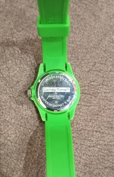 Продам часы Candy time by Madison New York