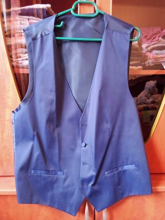 Costum potrivit pentru evenimente