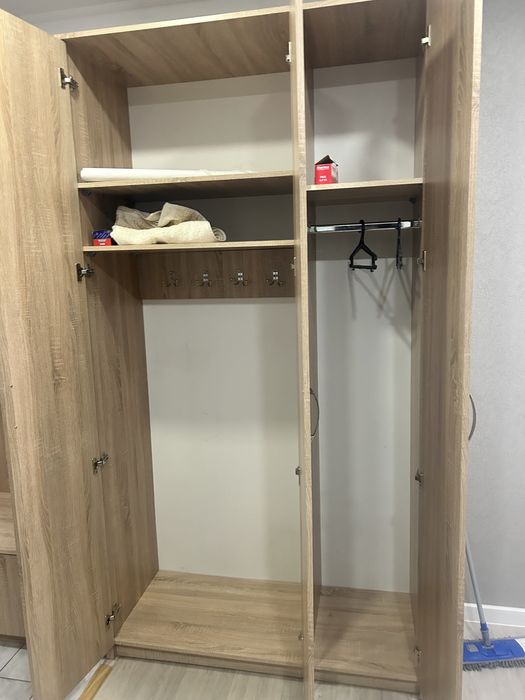 Шкаф в прихожую