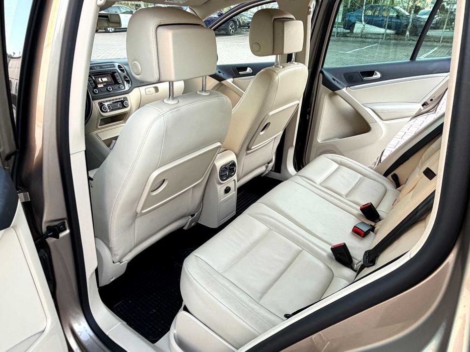 Volkswagen Tiguan / 10.2014 / 2.0 Diesel / 177 Cp / 4x4 / Garantie / ISTORIC / RAR Efectuat