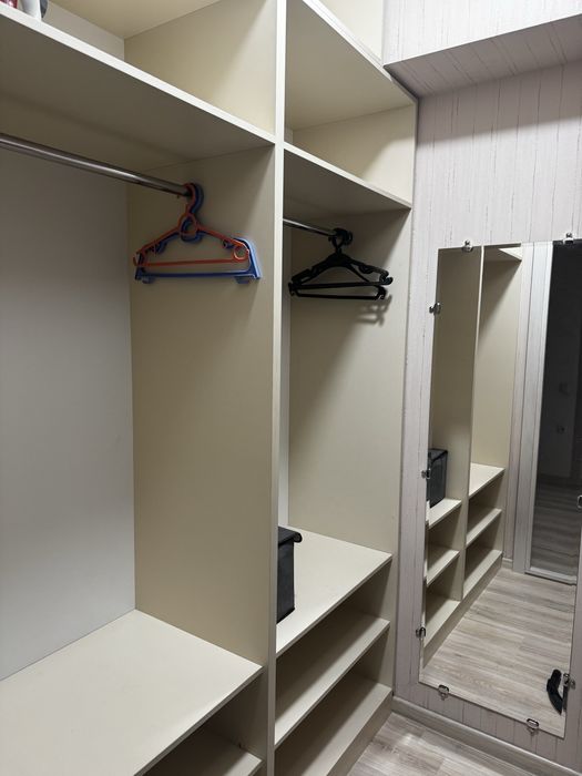 Сдаётся в аренду Ц 5 Алайский базар 2/9/9 центр Монумент мужества