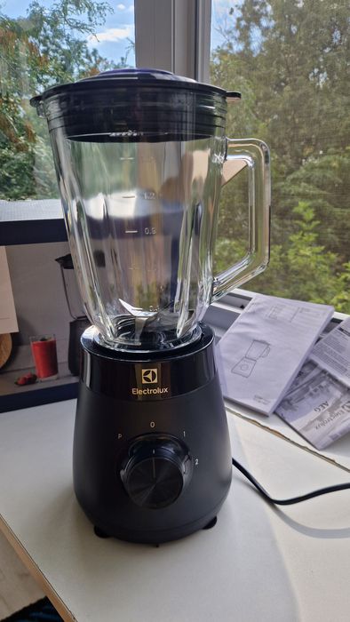 Blender Electrolux ca NOU