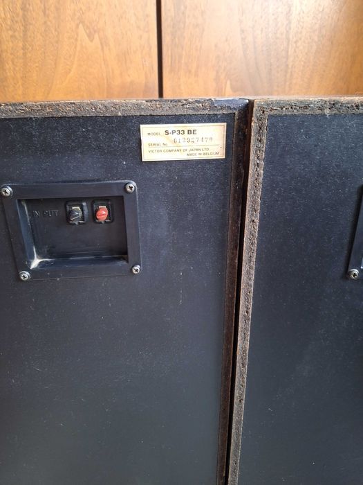 BOXE JVC S-P 33  in stare perfecta de functionare