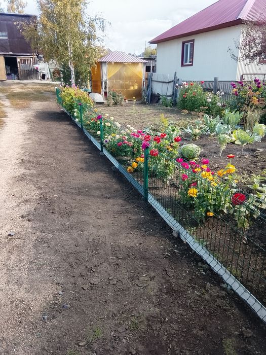 Продается дом с участком