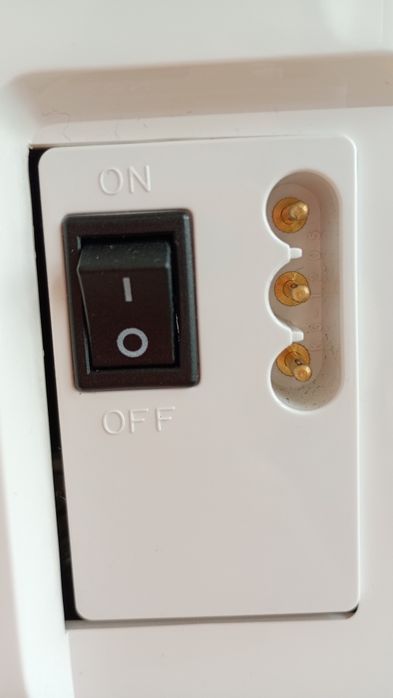Шевна машина JANOME JUNO E1015 в гаранция