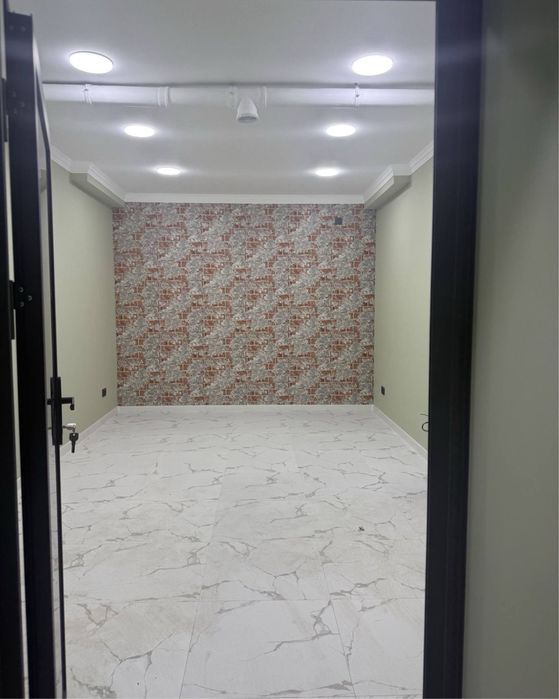 Аренда под офис метро Дружба! 63м2, 3 комната 600$