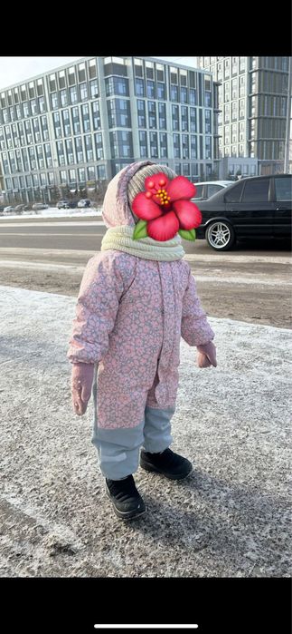 Зимний комбинезон для девочки