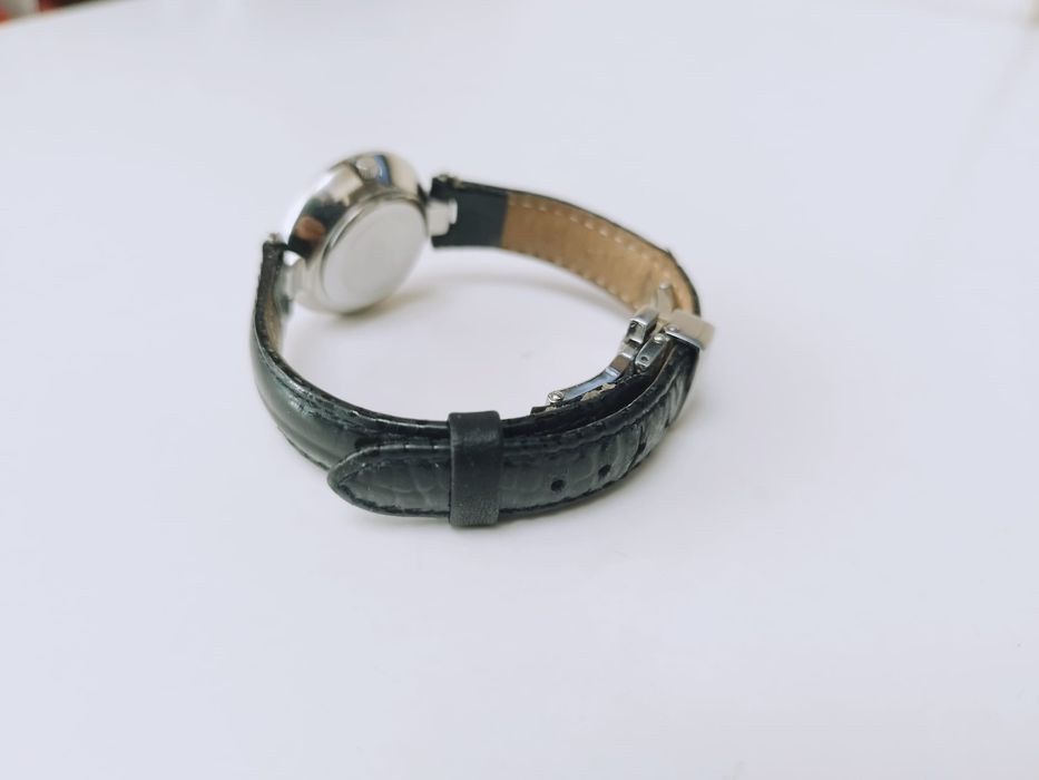 Ceas de dama vintage, cu 24 diamante de 0,06 ct, Christina London, cadran sidef