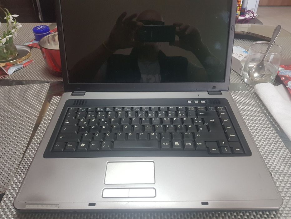Laptop на Части,