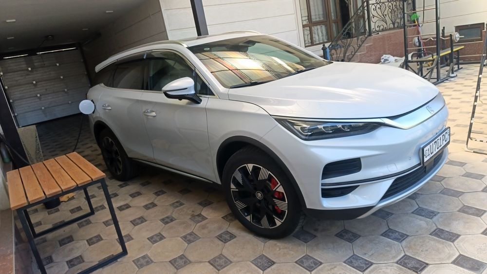 Продам BYD TANG 2024