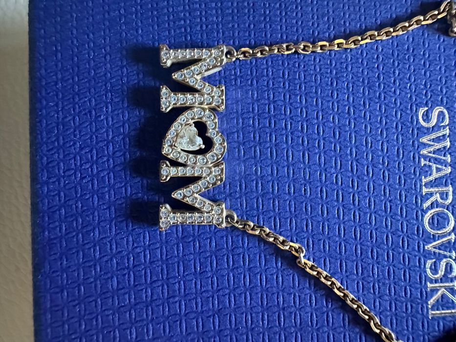 Медальон на Swarovski