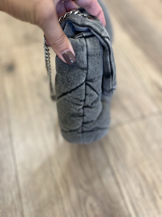 Сумка от бренда Zara