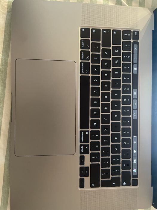 Macbook Pro 16 2019 intel core i7