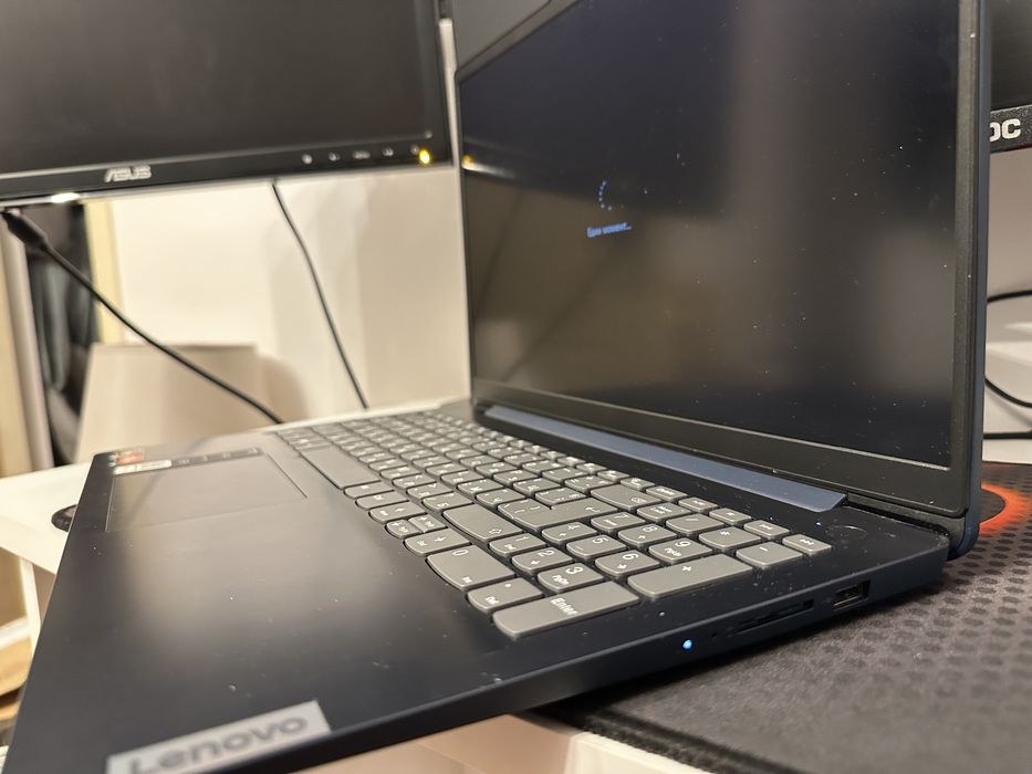 Лаптоп Lenovo IdeaPad 3 15ALC6