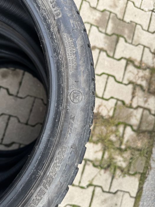 4 зимни гуми BRIDGESTONE 225/40R 18 92V