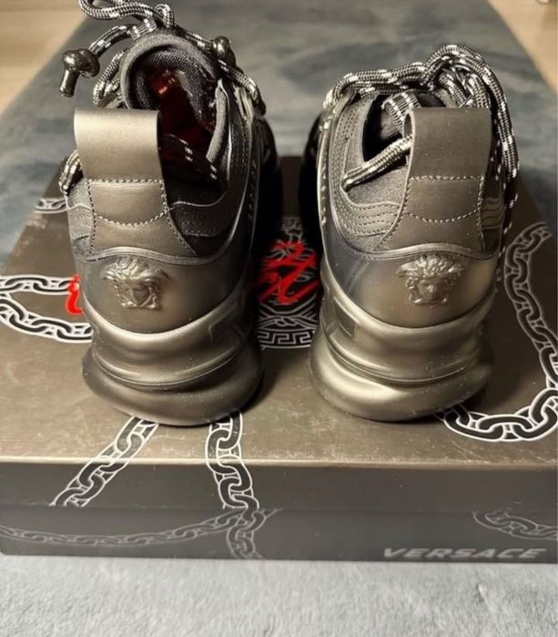 Versace chain reaction Black