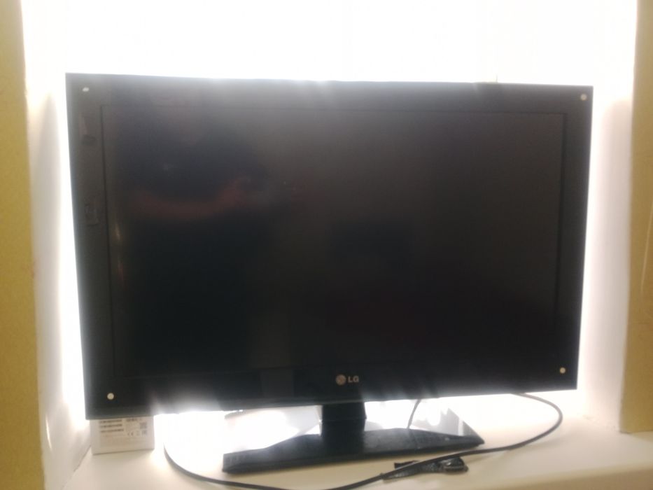 Телевизор lg диагональ 106см
