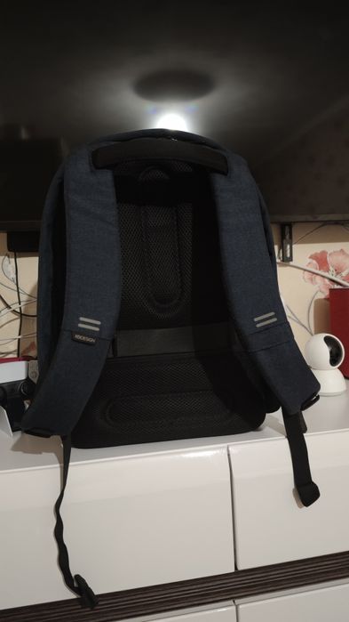 Городской рюкзак XD Design Bobby Hero Small