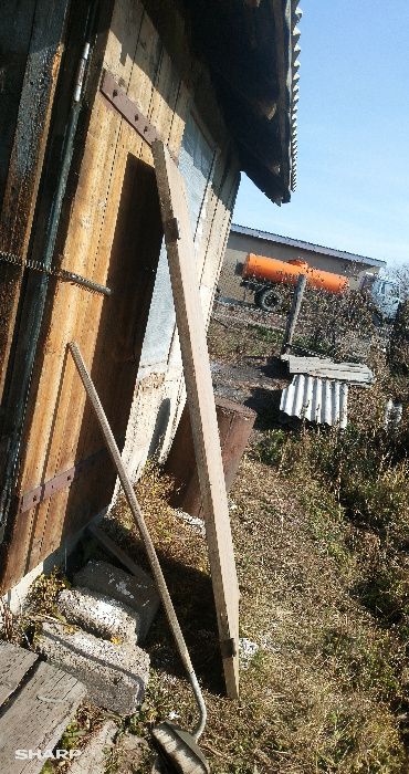 продам  новую советскую дверь и 3 бу