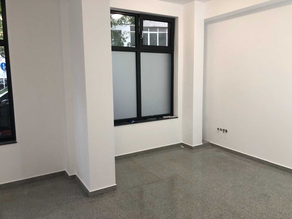 Дава се под наем Офис в София, Оборище - 40 кв.м за 1176.57 € - Снимка #5