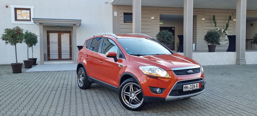 Ford Kuga  4×4 Euro 5 Culoare deosebita  2.0 Diesel 140 cp