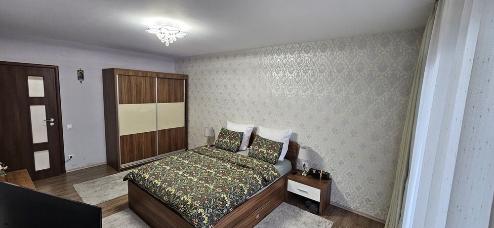 Inchiriez casă deosebită