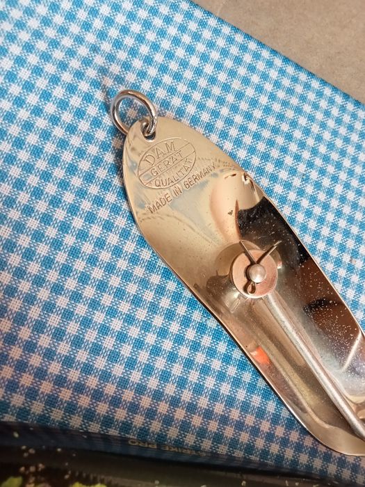 Woblere,baby buster strike pro,și linguriță Dam ,dimensiuni mari