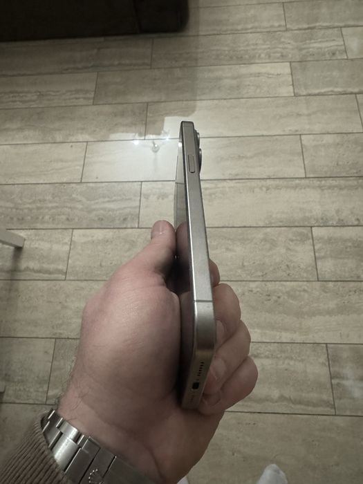 Iphone 15 promax silver 256 baterie 88/100 stare 10/10