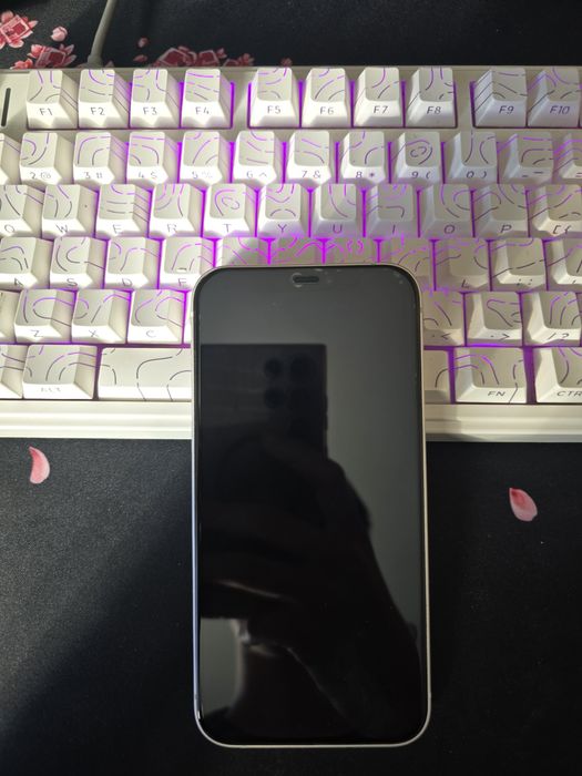 Iphone 12 64gb 83%