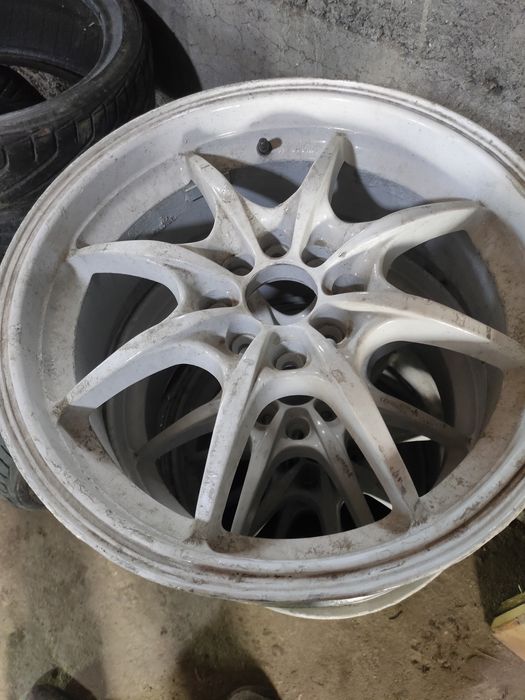 Продам диски с шинами на 17