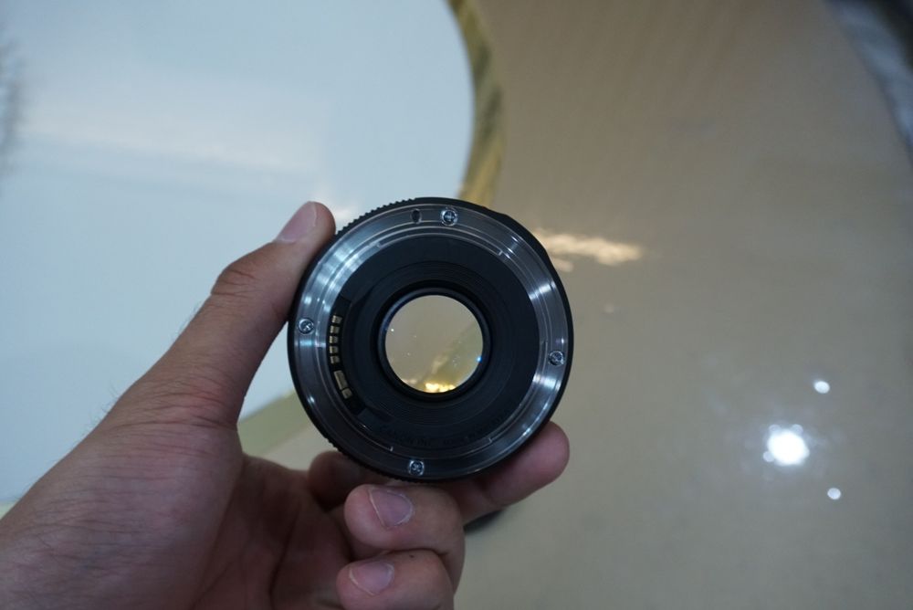 Canon EF 50mm f/1.8 STM