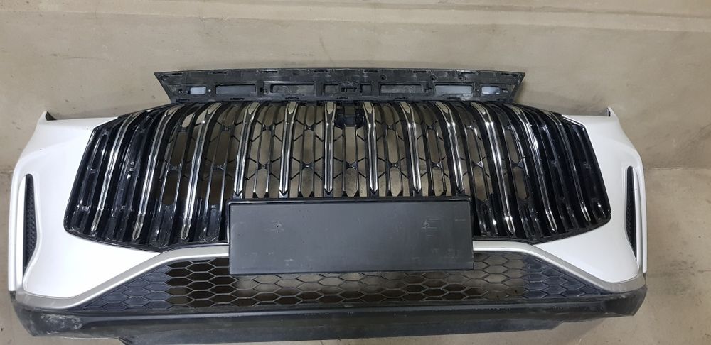 Бампер Jetour x50 с решёткой